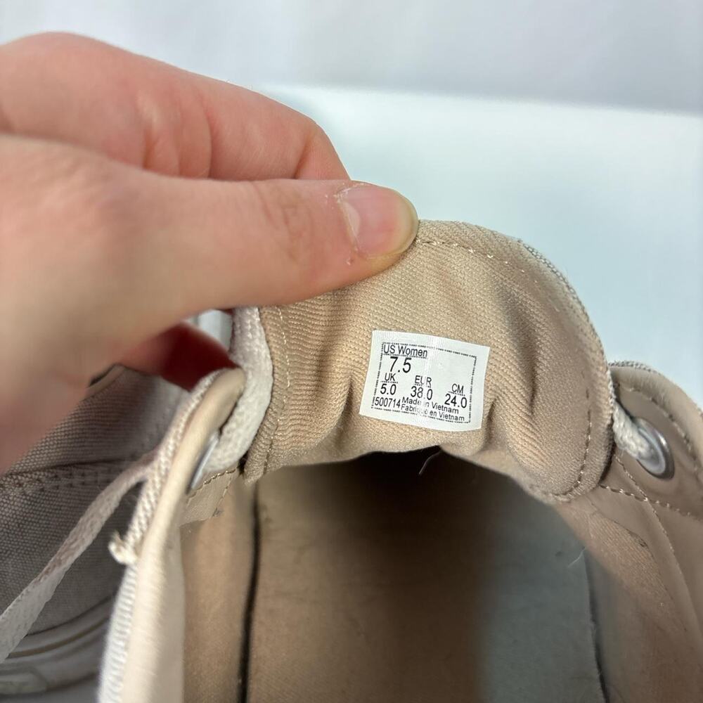 Grey and white Vans trainers - Picture 6 of 6